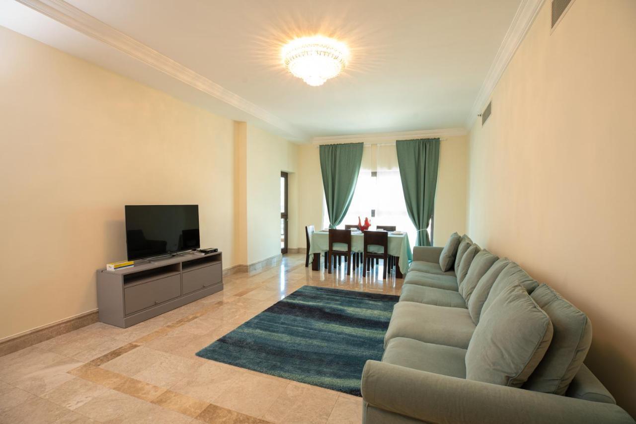 Gorgeous 2Br In Fairmont Apartment Dubai Exterior photo
